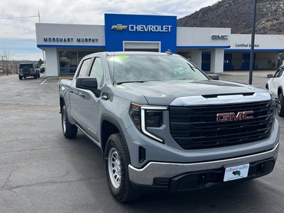 New 2025 GMC Sierra 1500 Pro w/ Pro Value Package