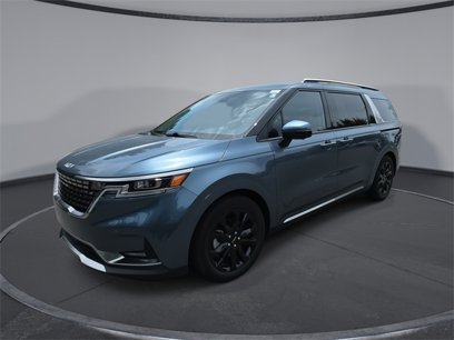 Used 2023 Kia Carnival SX Prestige