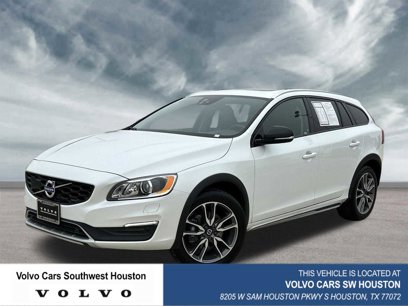 Used 2017 Volvo V60 T5 Cross Country Platinum