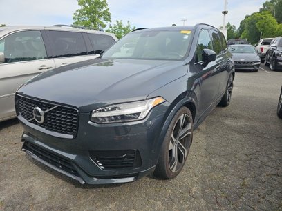 Used 2022 Volvo XC90 T8 R-Design w/ Advanced Package