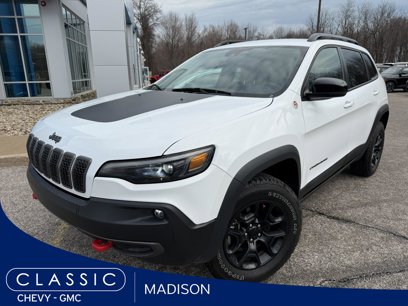 Used 2022 Jeep Cherokee Trailhawk w/ Comfort/Convenience Group