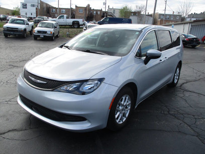 Used 2022 Chrysler Voyager LX