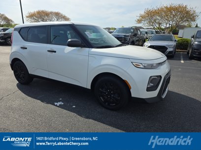 Used 2021 Kia Soul LX