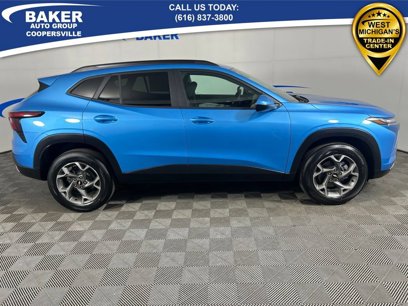 New 2025 Chevrolet Trax LT w/ LT Convenience Package