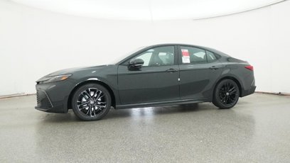 New 2025 Toyota Camry SE w/ Multimedia Upgrade Package
