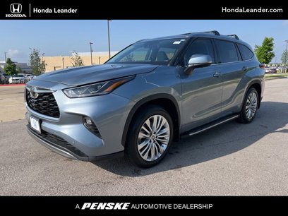 Used 2023 Toyota Highlander Platinum
