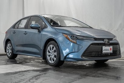 New 2025 Toyota Corolla LE