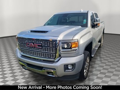 Used 2018 GMC Sierra 2500 Denali w/ Duramax Plus Package