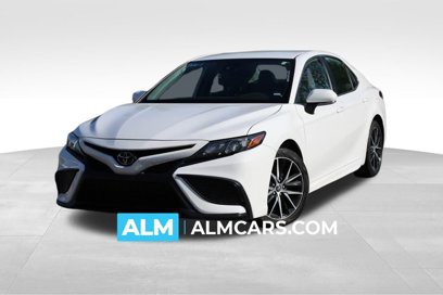 Used 2023 Toyota Camry SE