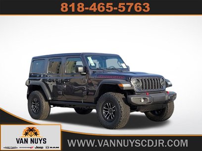New 2025 Jeep Wrangler Unlimited Rubicon w/ XTREMEE 35" Tire Package