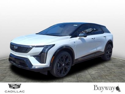 New 2025 Cadillac Optiq Sport 2 w/ LPO, ONYX Package