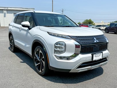 Used 2022 Mitsubishi Outlander SE