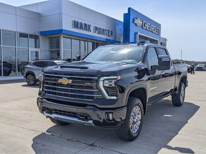 Used 2025 Chevrolet Silverado 2500 LT w/ Z71 Chrome Sport Edition