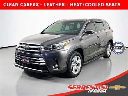 Used 2017 Toyota Highlander AWD V6