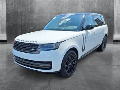 New 2025 Land Rover Range Rover Long Wheelbase SE