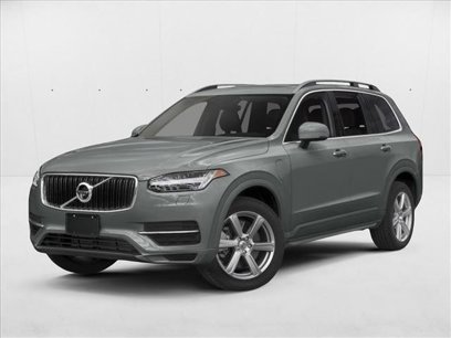 Used 2016 Volvo XC90 T8 Momentum w/ Vision Package