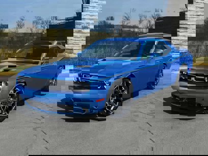 Used 2015 Dodge Challenger SXT Plus