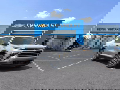 New 2025 Chevrolet Traverse LT