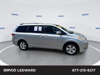Used 2016 Toyota Sienna LE