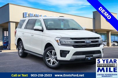 New 2024 Ford Expedition XLT