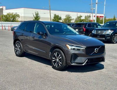 New 2025 Volvo XC60 B5 Core