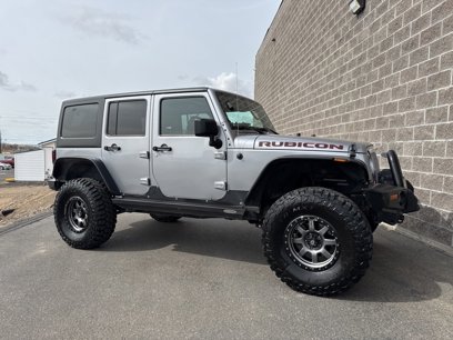 Used 2013 Jeep Wrangler Unlimited Rubicon w/ Connectivity Group