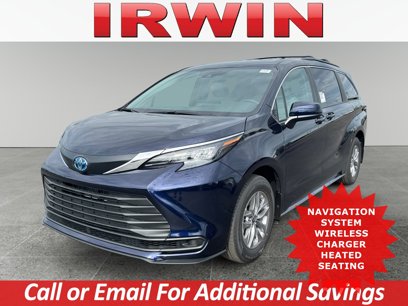 New 2025 Toyota Sienna LE