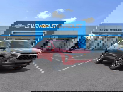 New 2025 Chevrolet Trax LT w/ Driver Confidence Package