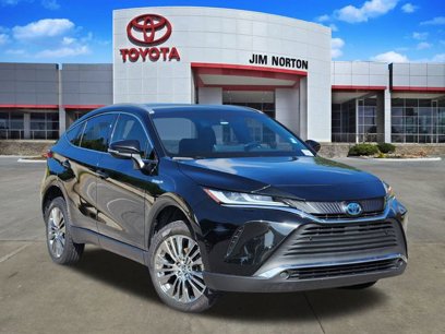 Used 2021 Toyota Venza XLE w/ Softex Package