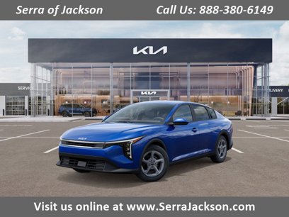 New 2025 Kia K4 LXS