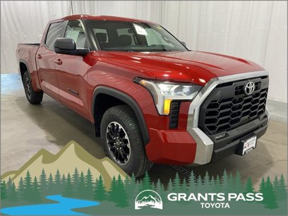 New 2025 Toyota Tundra SR5 w/ TRD Off-Road Package