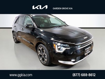 Used 2024 Kia Niro SX Touring