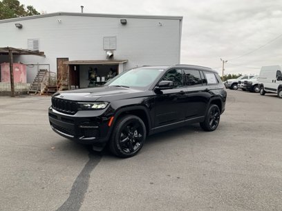 New 2024 Jeep Grand Cherokee L Limited w/ Black Appearance Package