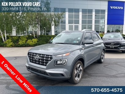Used 2022 Hyundai Venue SEL w/ Cargo Package