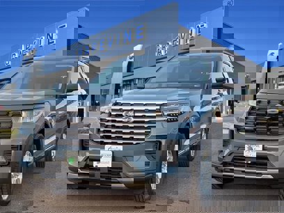 New 2025 Ford Explorer Active