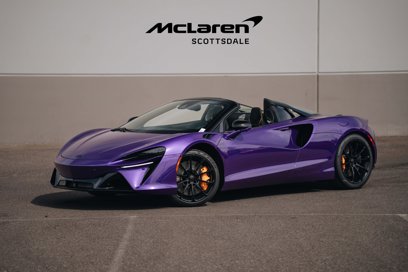 New 2025 McLaren Artura Spider