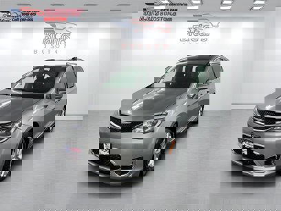 Used 2019 Chrysler Pacifica Touring-L