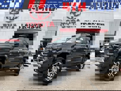 Used 2025 Toyota Tacoma Limited