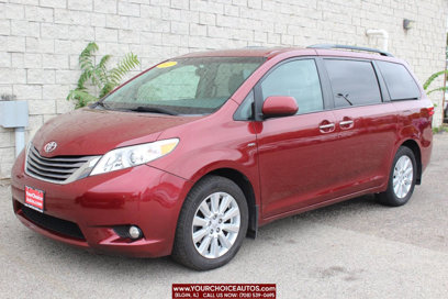 Used 2017 Toyota Sienna XLE Premium