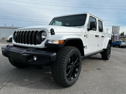 New 2025 Jeep Gladiator Nighthawk