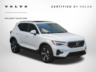 Certified 2025 Volvo XC40 B5 Plus