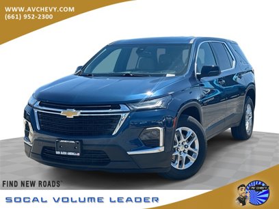Used 2023 Chevrolet Traverse LS