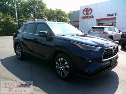 Used 2022 Toyota Highlander XLE