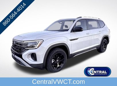 New 2024 Volkswagen Atlas Peak Edition SEL