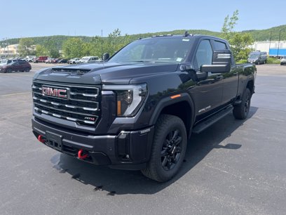 New 2025 GMC Sierra 2500 AT4 w/ AT4 Premium Plus Package