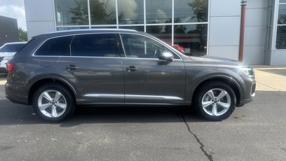 Used 2025 Audi Q7 2.0T Premium w/ Convenience Package