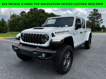 New 2025 Jeep Gladiator Mojave