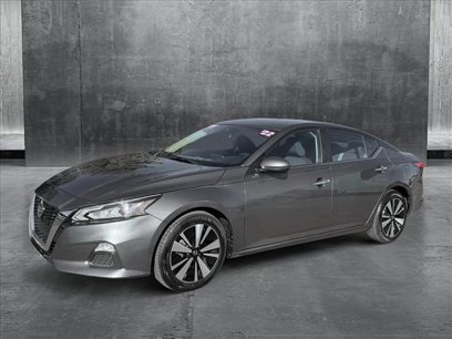 Used 2022 Nissan Altima 2.5 SV