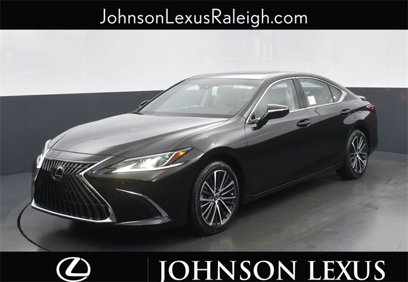 New 2025 Lexus ES 300h w/ Premium Package