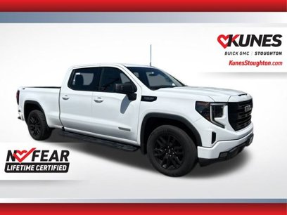 Used 2023 GMC Sierra 1500 Elevation w/ LPO, Elevation Black Package